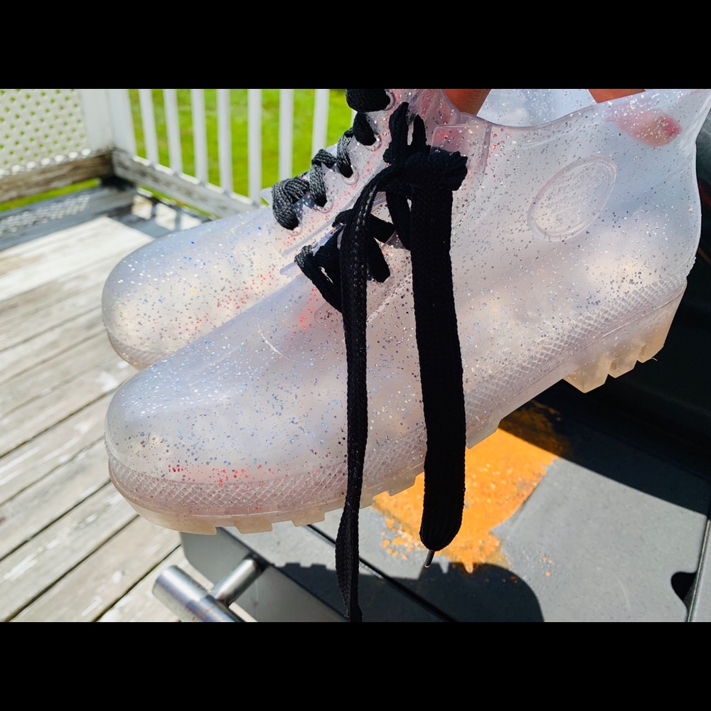 SPARKLY JUJU JELLY BOOTS